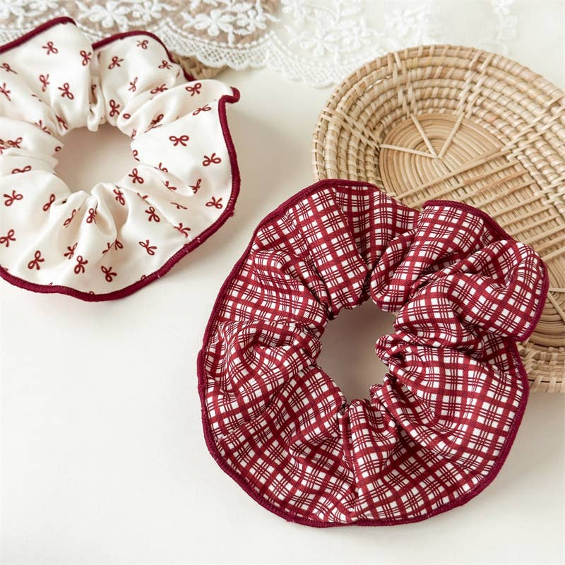 Red Plaid & Bows Scrunchies Set