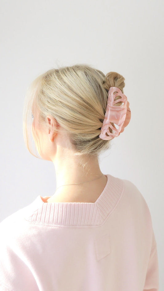 HEIRLOOM CLIP - PINK CHIFFON