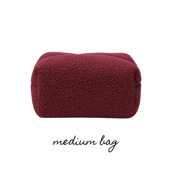 Medium Makeup Bag – Burgundy Cozy