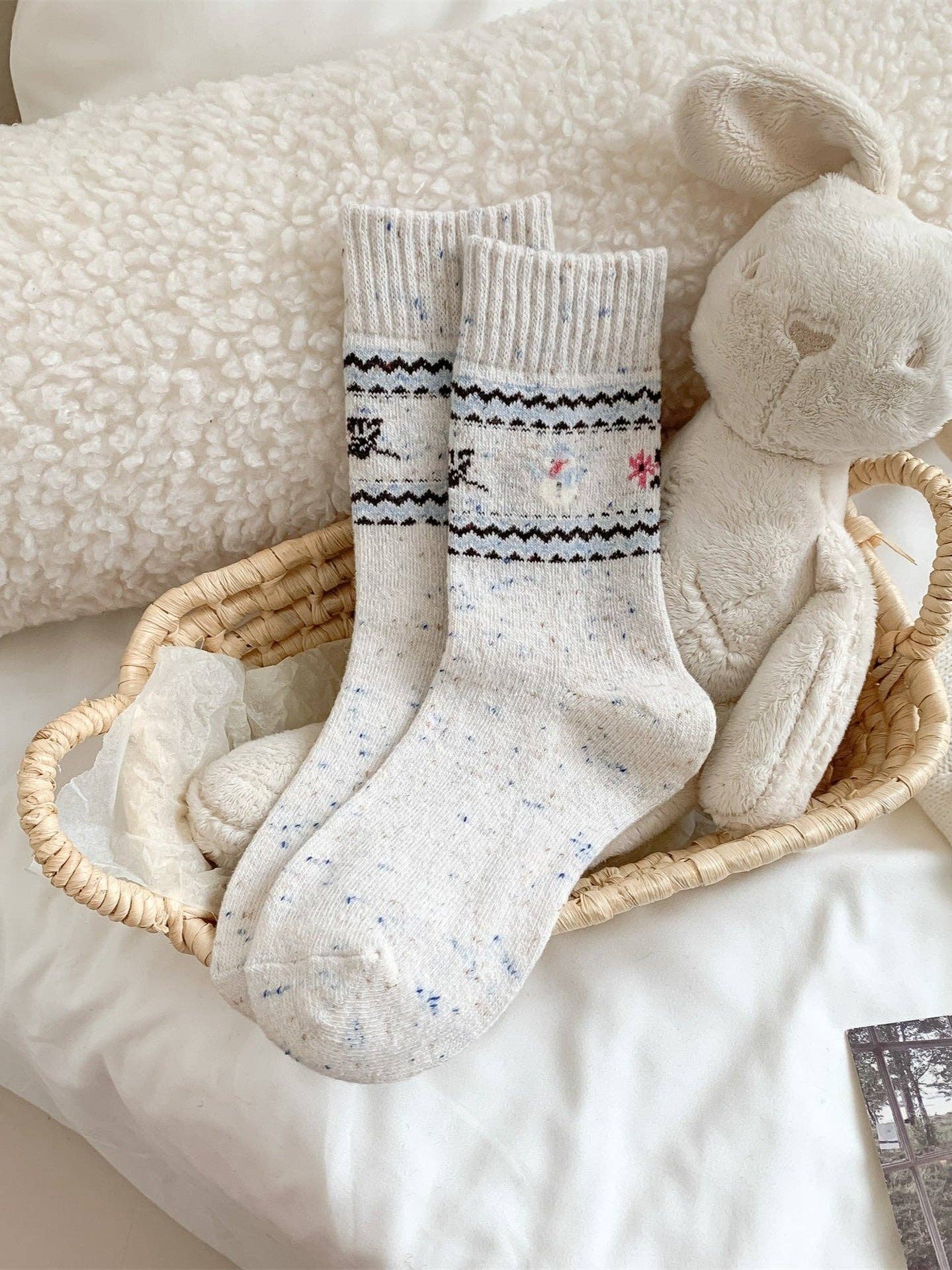 Retro Mid-Calf Socks with Snowflakes