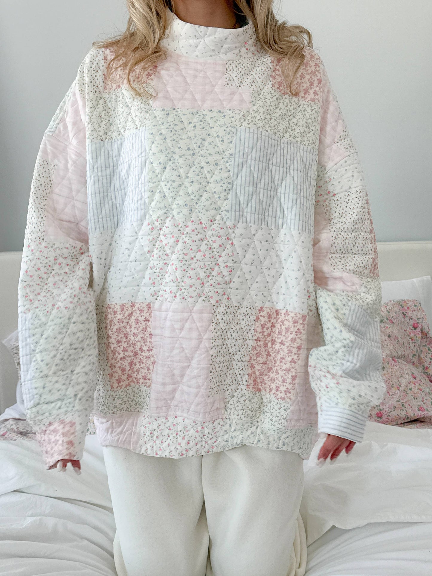 NEW!! Quilted Pastel Mockneck Sweatshirt