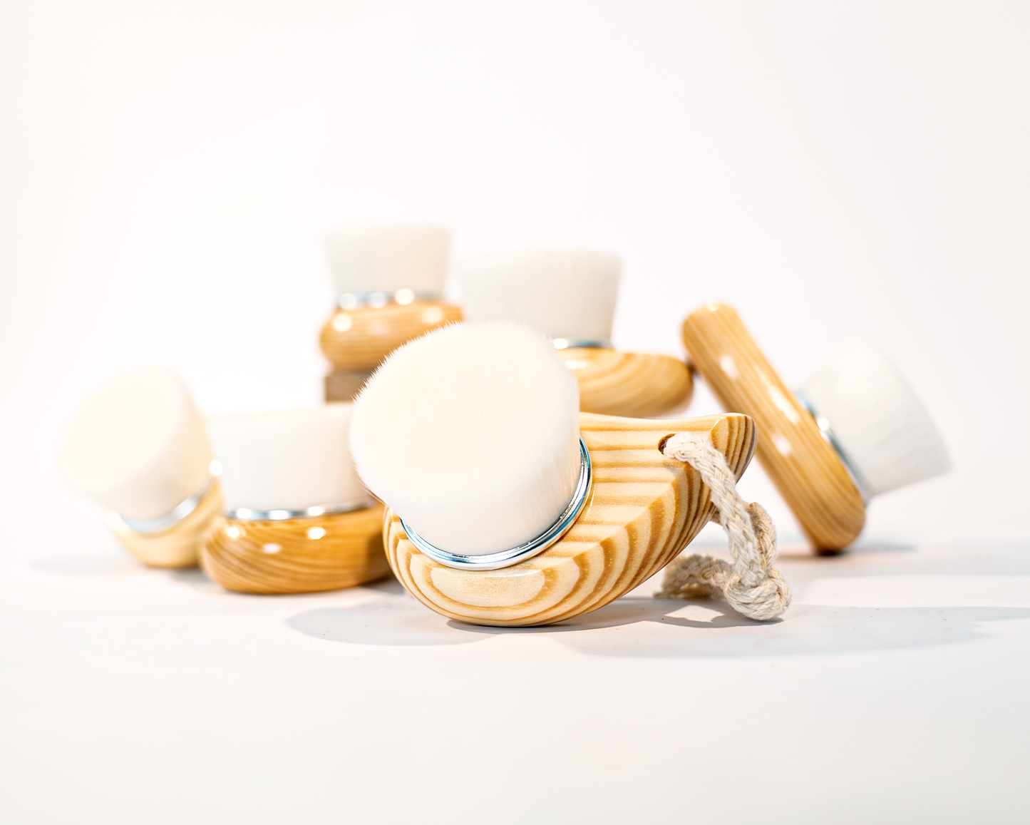 Dry Facial Brush 