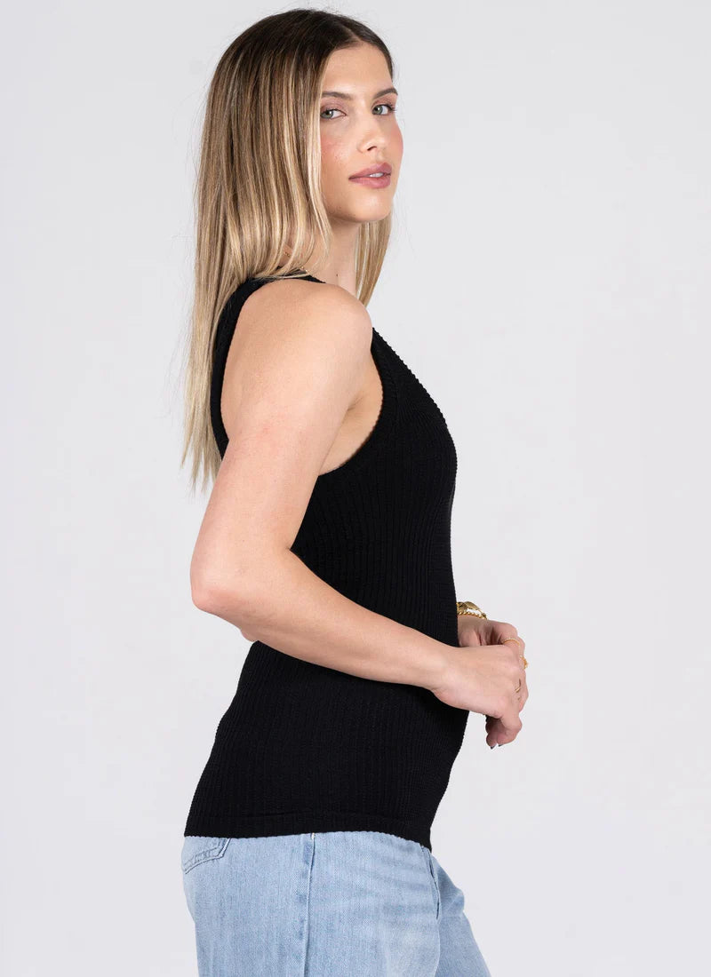 C'est Moi Seamless Textured Tank Black