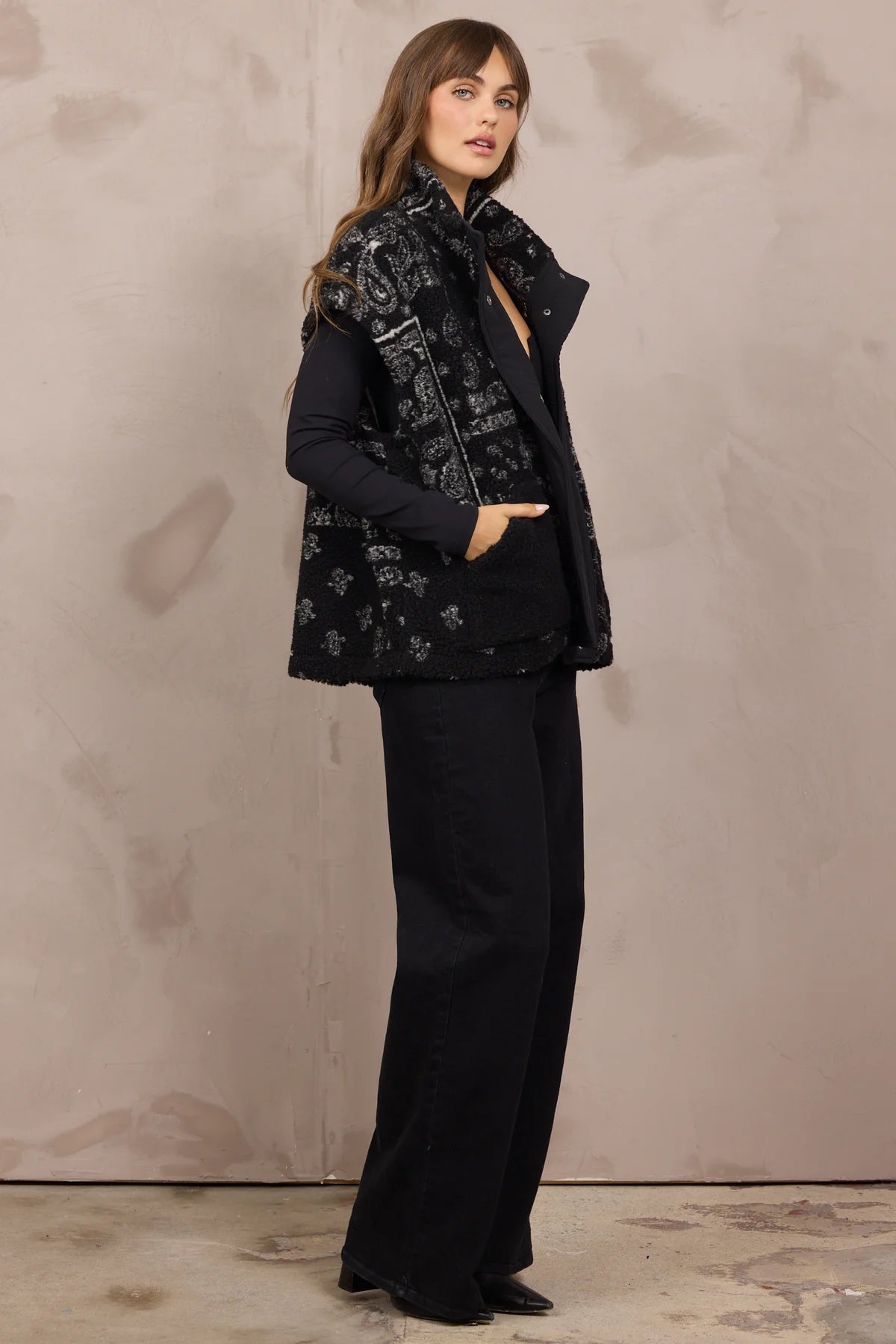 Stella Paisley Print Sherpa Vest