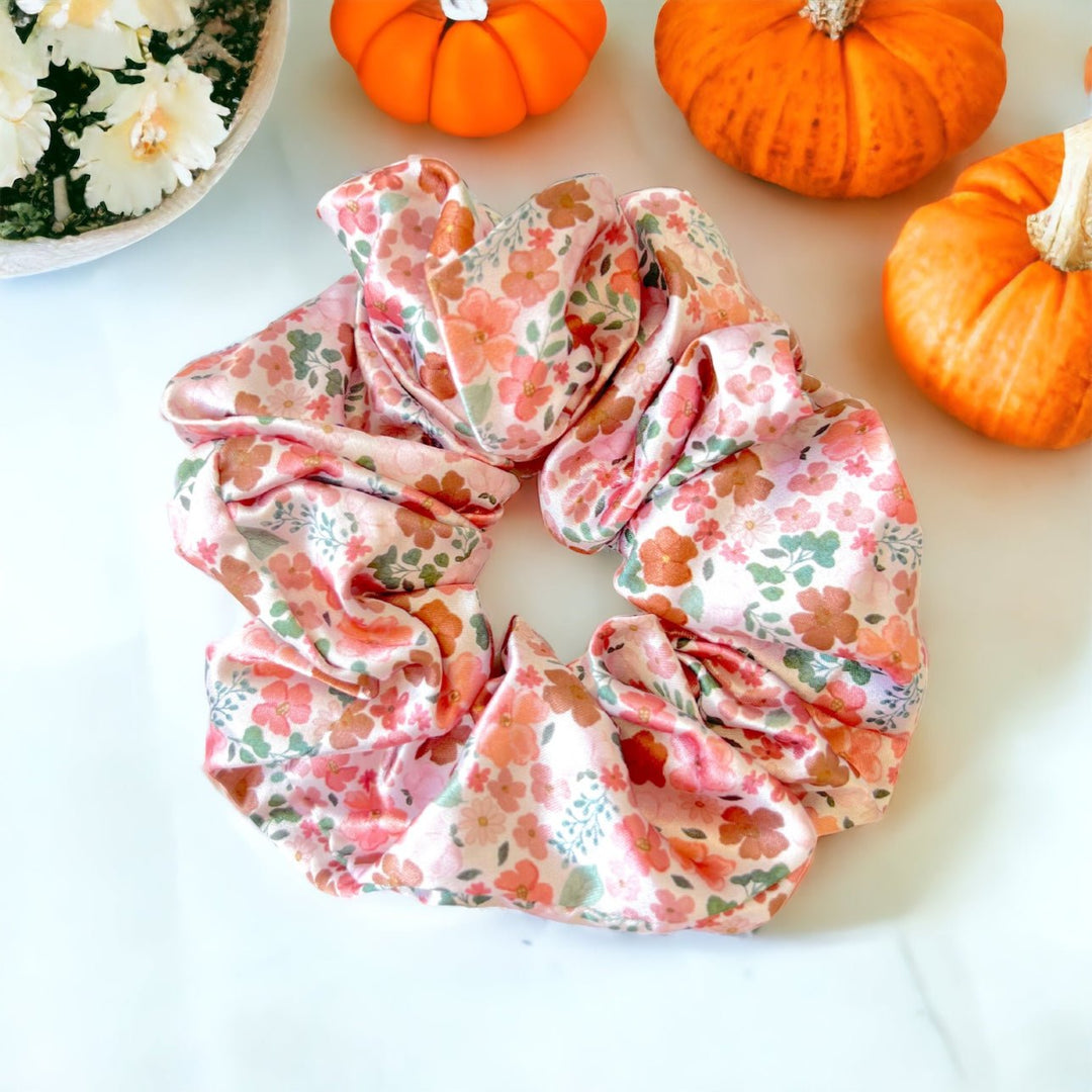 AUTUMN BLOOM - Mulberry Silk Scrunchie