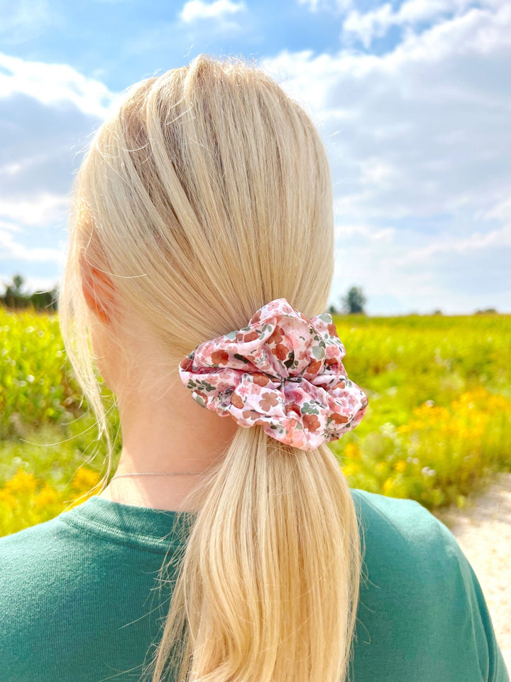 AUTUMN BLOOM - Mulberry Silk Scrunchie