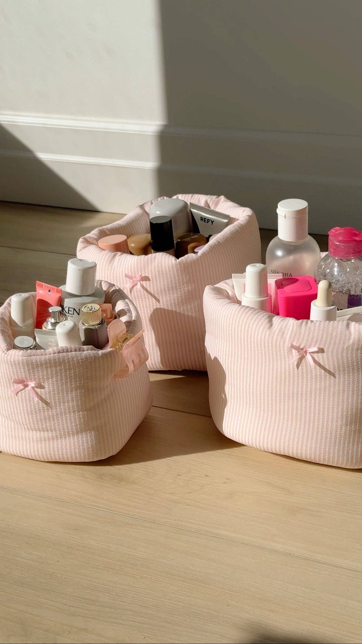 LARGE PUFF BUCKET ORGANIZER - PINK STRIPES