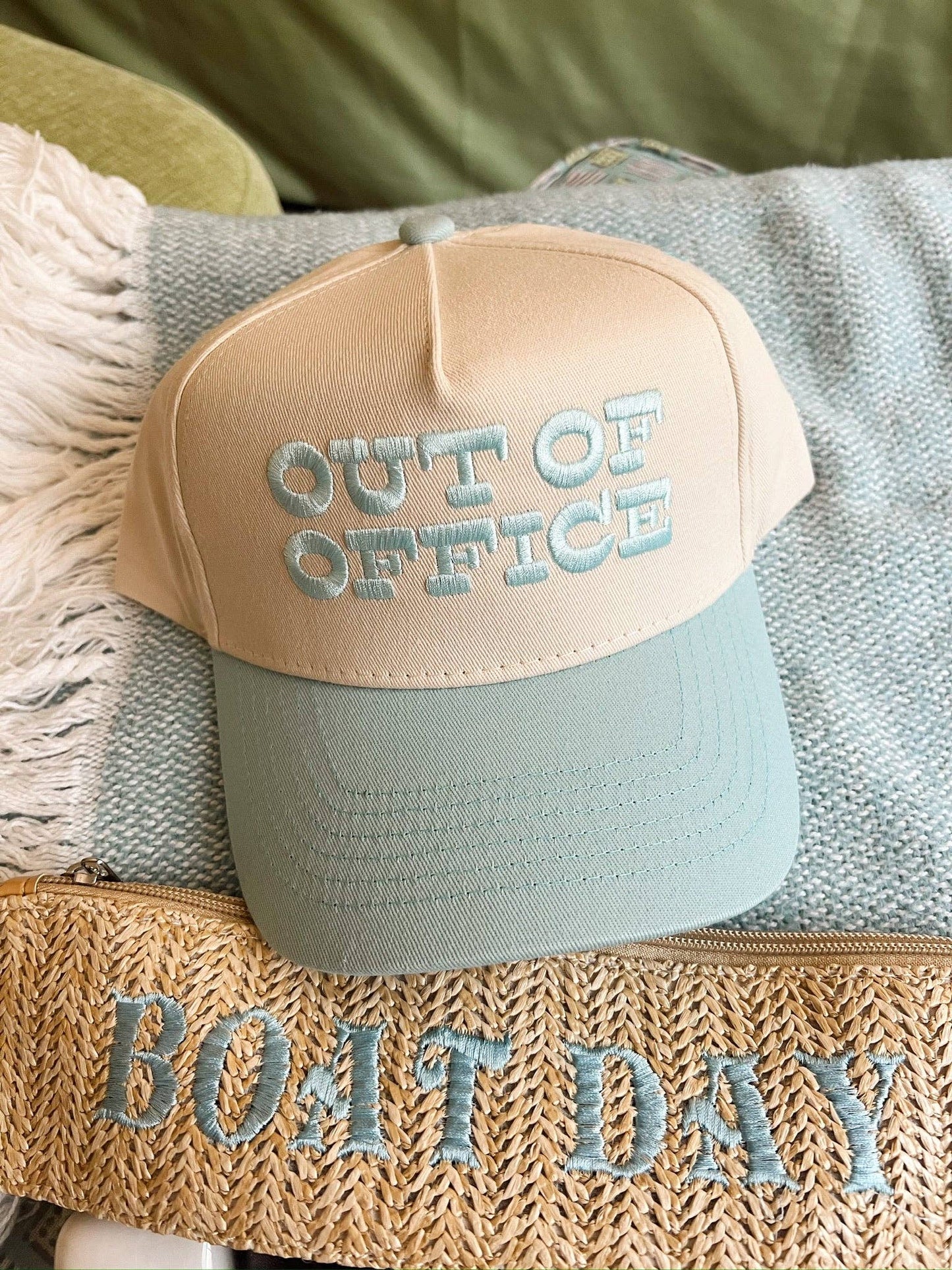 Out of Office - Vintage Trucker Hat: Blue