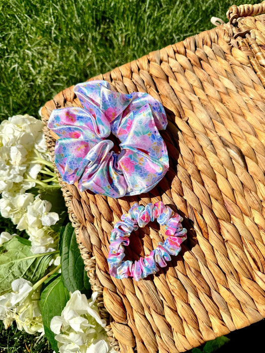 WATERCOLOR FLORAL - Printed Silk Scrunchie